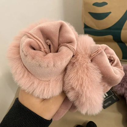 Plush Velvet Gloves